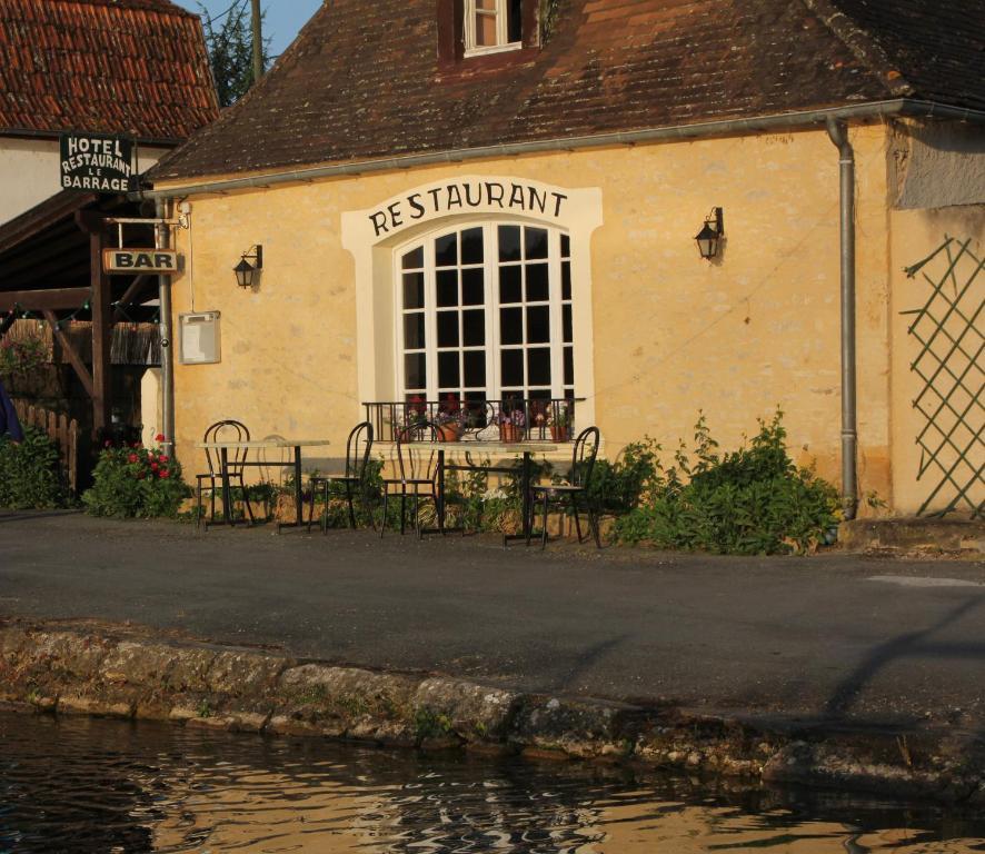 Отель Le Barrage Mauzac-et-Grand-Castang Экстерьер фото