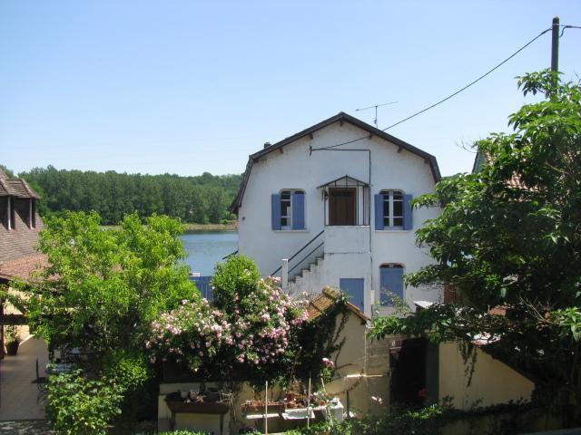Отель Le Barrage Mauzac-et-Grand-Castang Номер фото